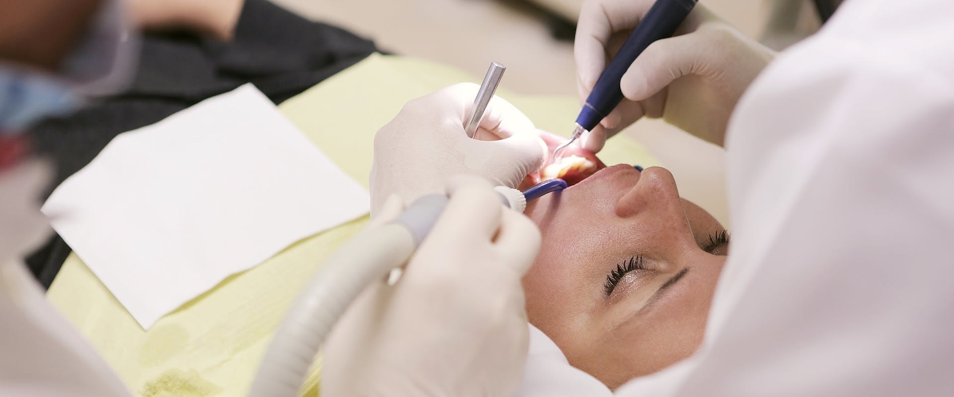 Emergency Dental Care In San Antonio: How All-On-Four Dentures Can Restore Your Smile